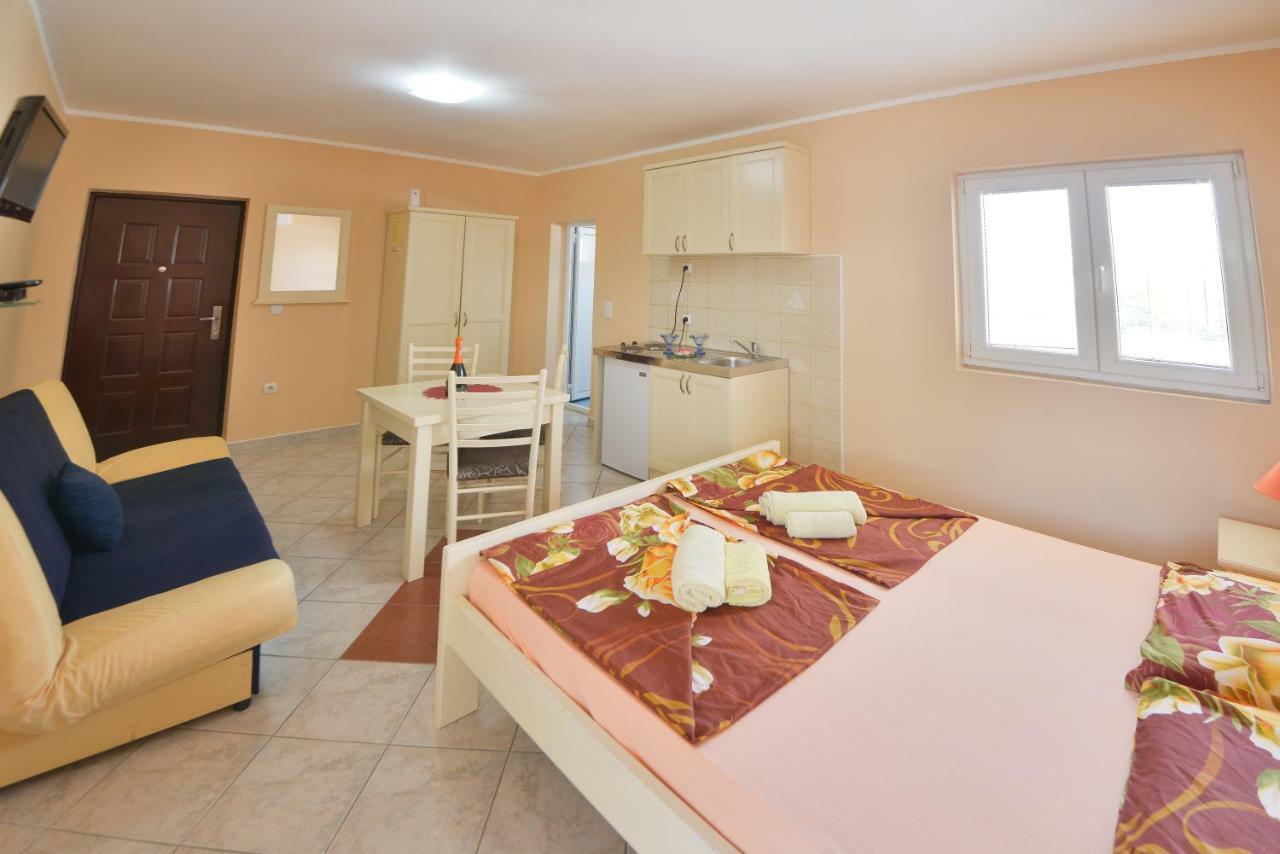 M&D Apartments Jaz Budua Esterno foto